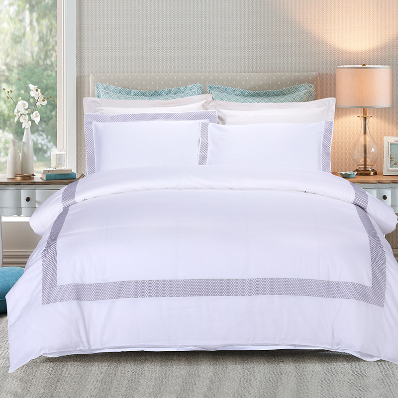 Thiết kế thêu mới Thiết kế nhà máy tùy chỉnh Bộ đồ giường khách sạn sang trọng Thiết kế thêu mới Thiết kế nhà máy tùy chỉnh Bộ đồ giường khách sạn sang trọng