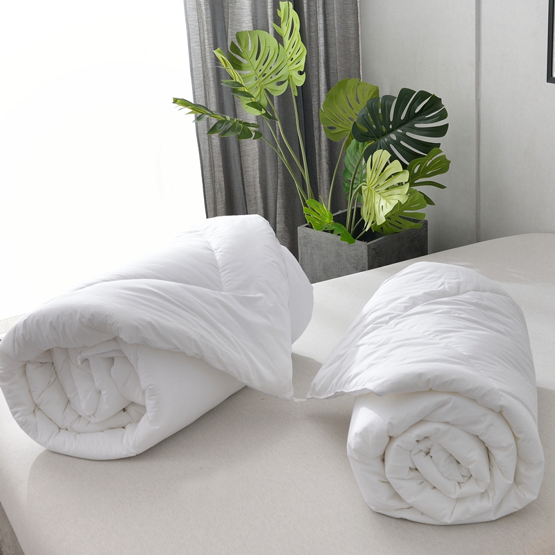 Hai trong một Duvet Trọng lượng nhẹ và trọng lượng cao Hai mảnh có thể kết hợp Hai trong một Duvet Trọng lượng nhẹ và trọng lượng cao Hai mảnh có thể kết hợp