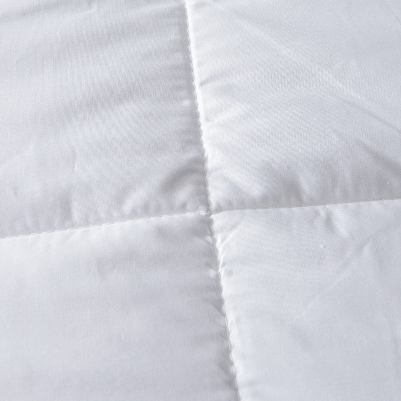 Hai trong một Duvet Trọng lượng nhẹ và trọng lượng cao Hai mảnh có thể kết hợp Hai trong một Duvet Trọng lượng nhẹ và trọng lượng cao Hai mảnh có thể kết hợp
